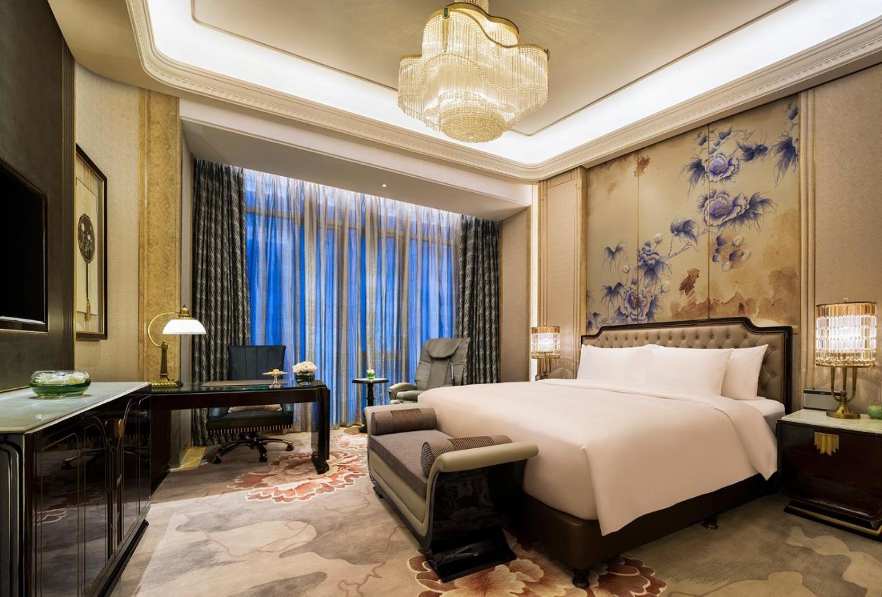 Wanda Reign Chengdu Hotel Buitenkant foto