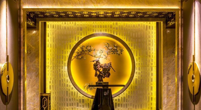 Wanda Reign Chengdu Hotel Buitenkant foto
