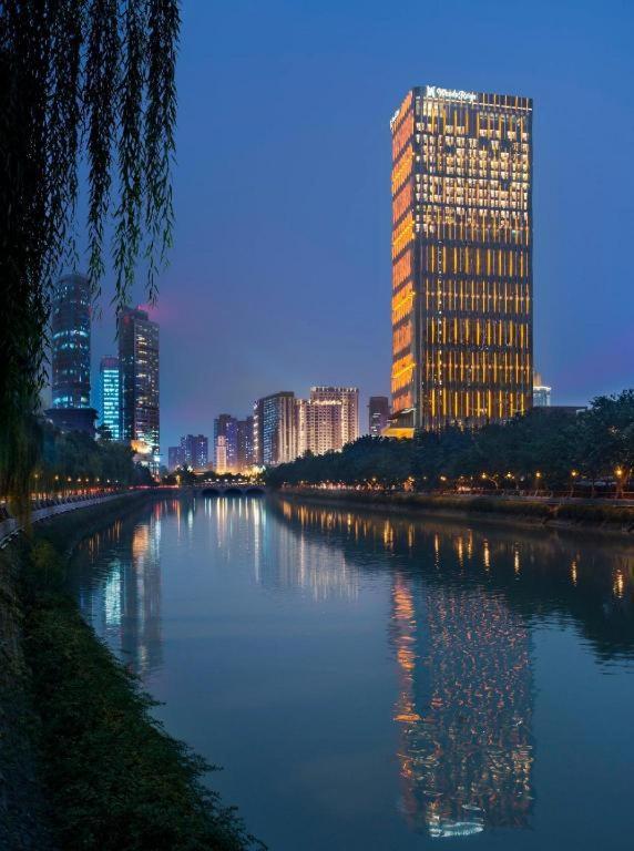 Wanda Reign Chengdu Hotel Buitenkant foto