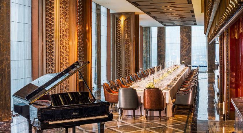 Wanda Reign Chengdu Hotel Buitenkant foto