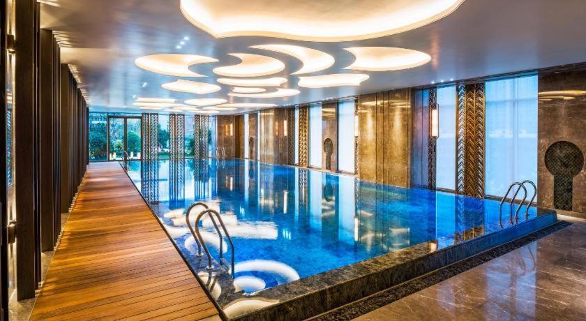 Wanda Reign Chengdu Hotel Buitenkant foto