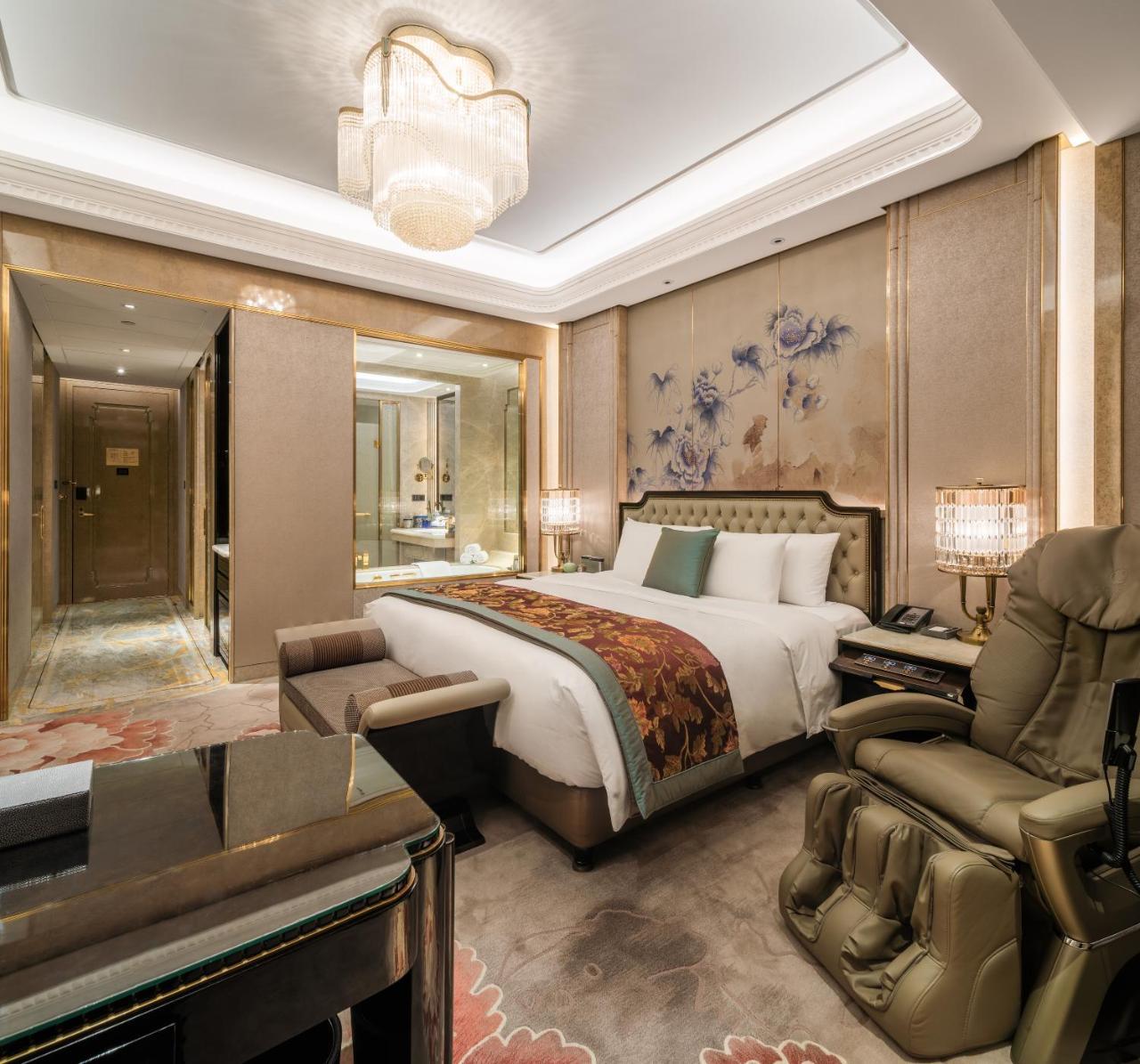 Wanda Reign Chengdu Hotel Buitenkant foto